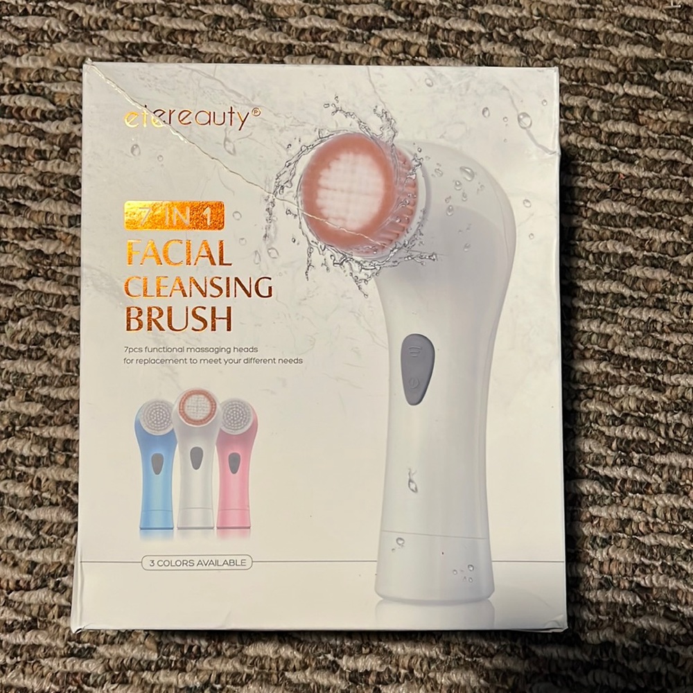 facial cleaning brush
